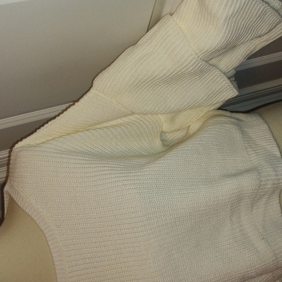 Farm Rio Chunky Knit Sweater - Picture 3 of 5